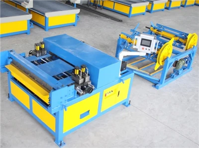 Kvadratni HVAC automatski stroj za izradu zračnih kanala, proizvodna linija 3 cijevi za vjetar, stroj za oblikovanje zračnih cijevi